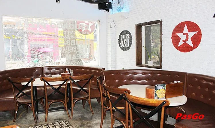 Nha-hang-Cowboy-jack's-slide-vo-van-tan-8