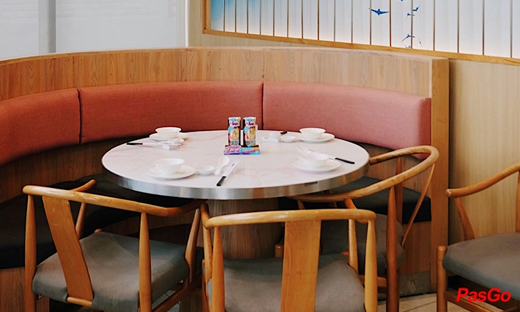 nha-hang-crystal-jade-vincom-tran-duy-hung-8