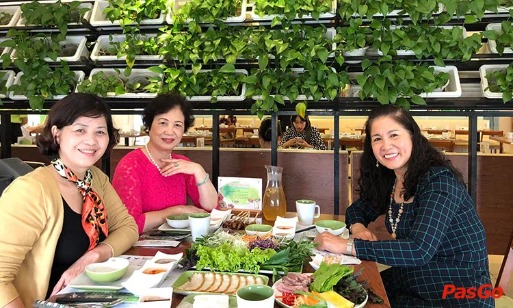 nha-hang-cuon-n-roll-giang-vo-10