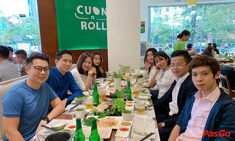 nha-hang-cuon-n-roll-hoang-dao-thuy-11