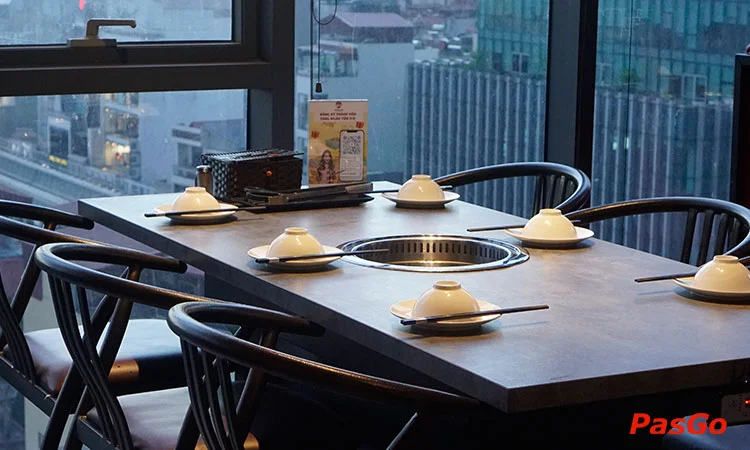 nha-hang-cuu-van-long-discovery-complex-cau-giay-12