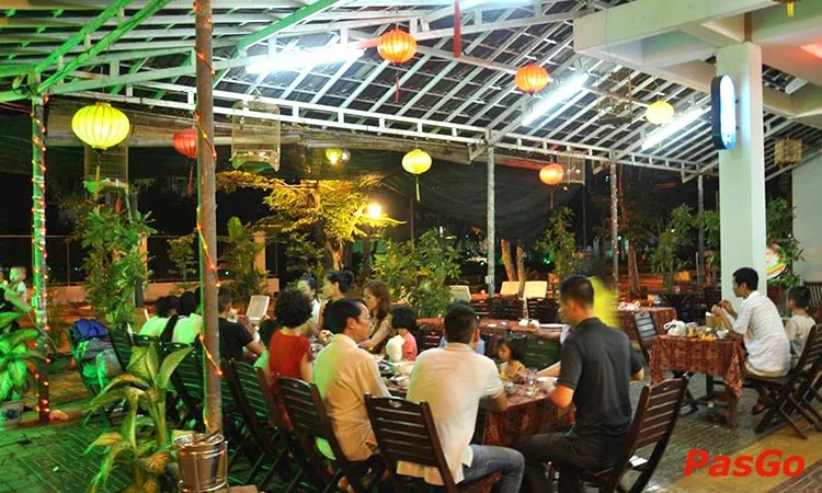 nha-hang-da-ben-bo-ha-huy-tap-10