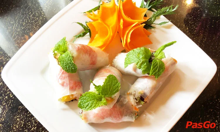 nha-hang-da-lien-nguyen-du-12