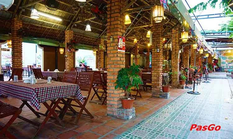 nha-hang-dac-san-bo-to-dong phuong-slide-10