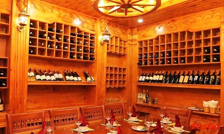 nha-hang-dai-duong-xanh-kdt-viet-hung-12