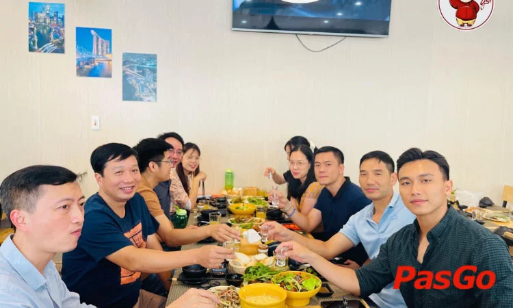 nha-hang-dai-phu-gia-le-van-thiem-10