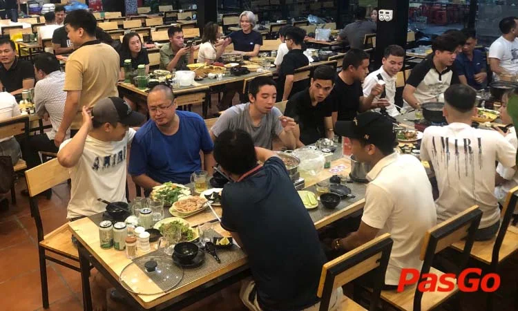 nha-hang-dai-phu-gia-le-van-thiem-11