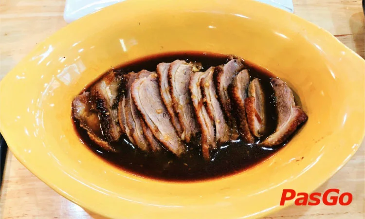 nha-hang-dai-phu-gia-le-van-thiem-5