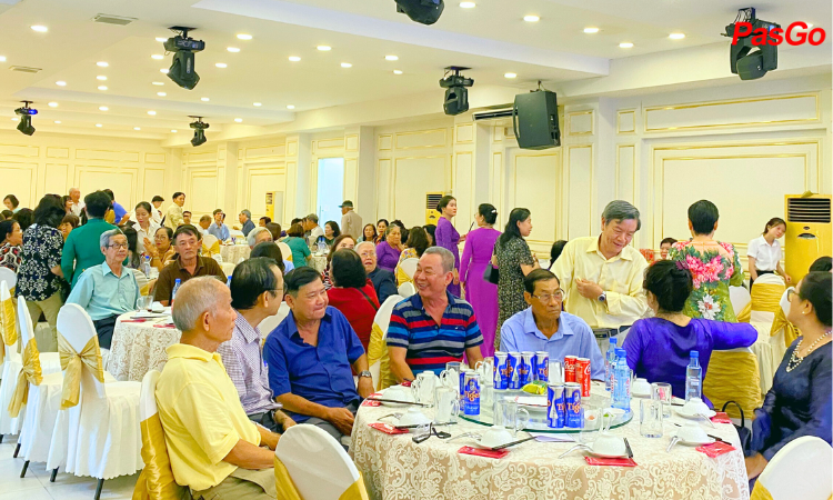 nha-hang-dai-phu-nvq-12