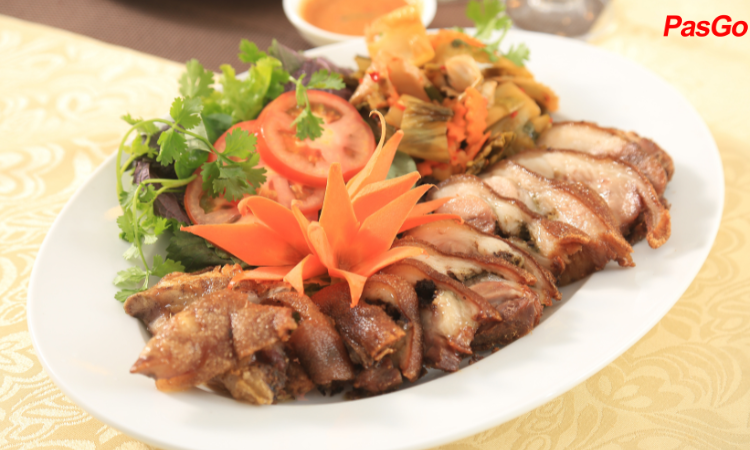 nha-hang-dai-phu-nvq-2