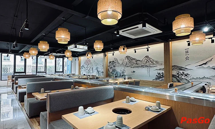 Nhà hàng Dainty Hotpot Lạc Long Quân bữa tiệc buffet lẩu châu Á 10