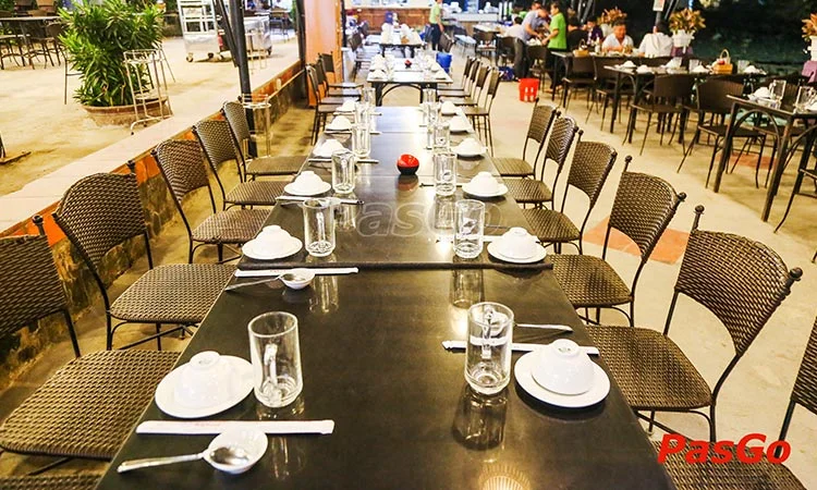 nha-hang-de-thuy-ta-cao-thang-slide-12