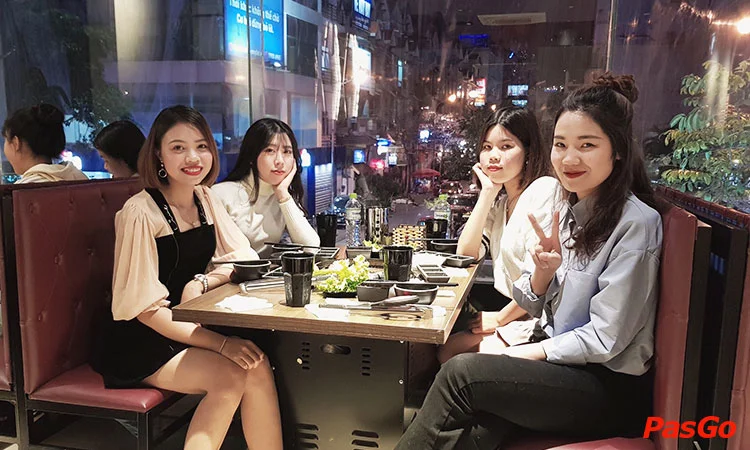 nha-hang-deli-4b-bbq-&-hotpot-nguyen-van-loc-12