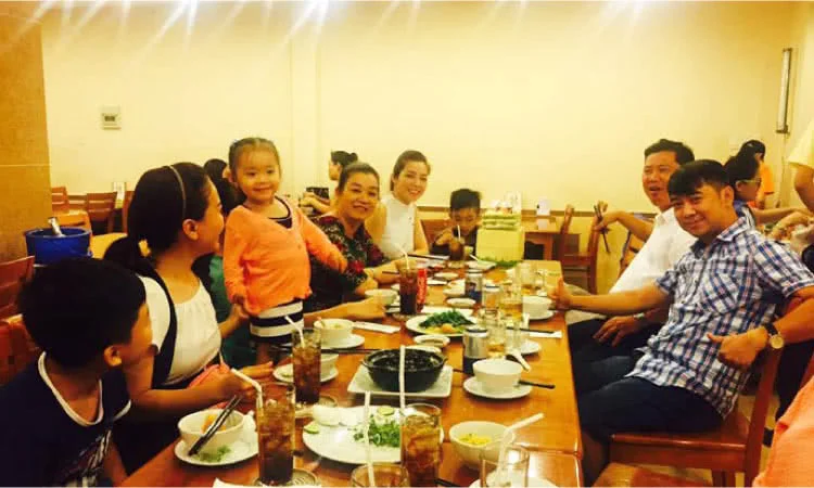 nha-hang-din-ky-nguyen-trai-11