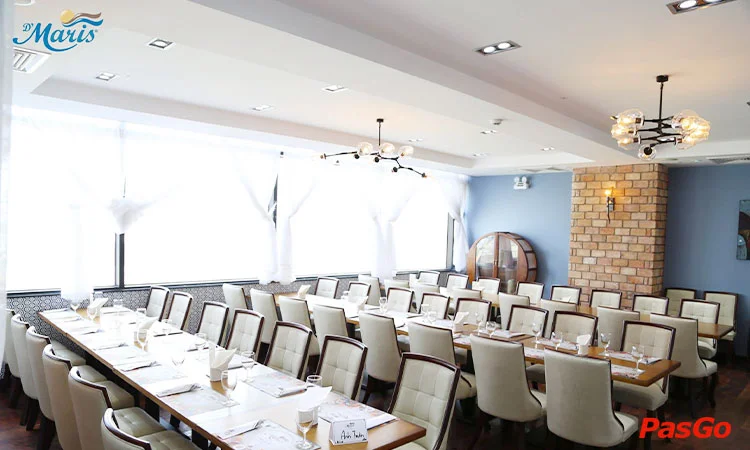 nha-hang-dmaris-an-phu-10