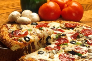 nha-hang-domino-pizza-quang-trung-5a
