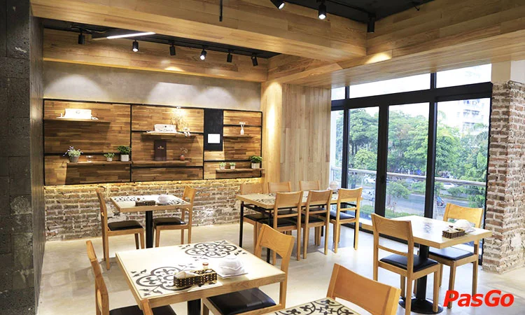 nha-hang-don-chicken-ham-nghi-11