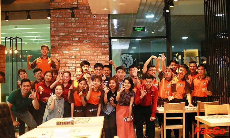 nha-hang-don-chicken-royal-city-12