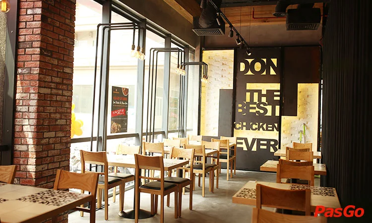 nha-hang-don-chicken-vu-pham-ham-11