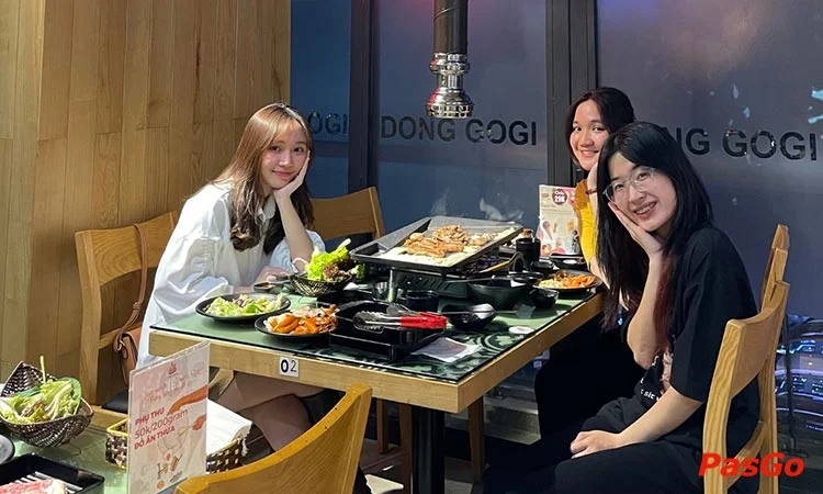 Nhà hàng Dong Gogi Gobchang Hàm Nghi chuyên Lòng nướng Hàn Quốc 10