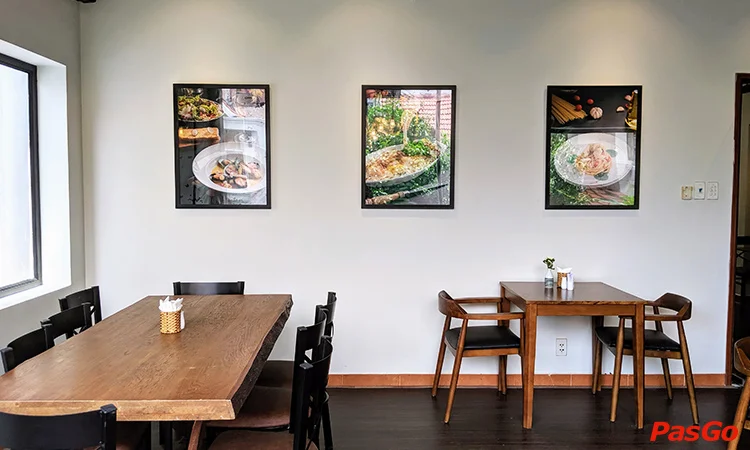 nha-hang-downtown-steakhouse-hoa-mai-11