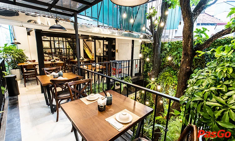 nha-hang-duck-plus-ham-long-7