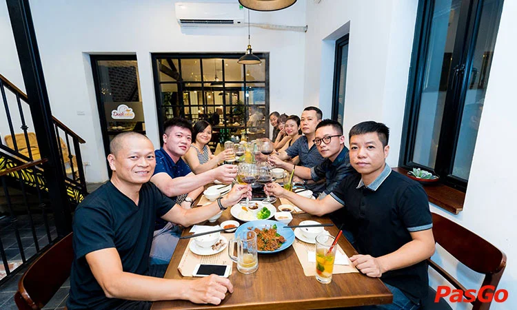 nha-hang-duck-plus-ham-long-8