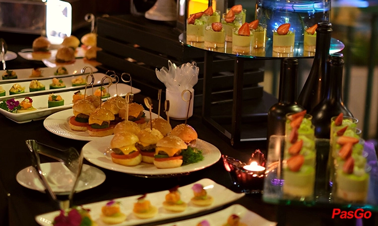 Nha-hang-el-baron-hung-phuoc-4-8