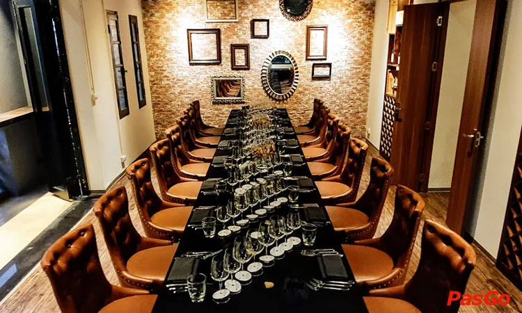 nha-hang-emms-french-bistro-do-quang-11