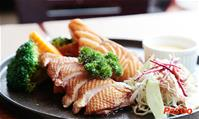 nha-hang-family-steak-house-van-cao-slide-6