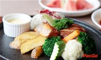 nha-hang-family-steak-house-van-cao-slide-8