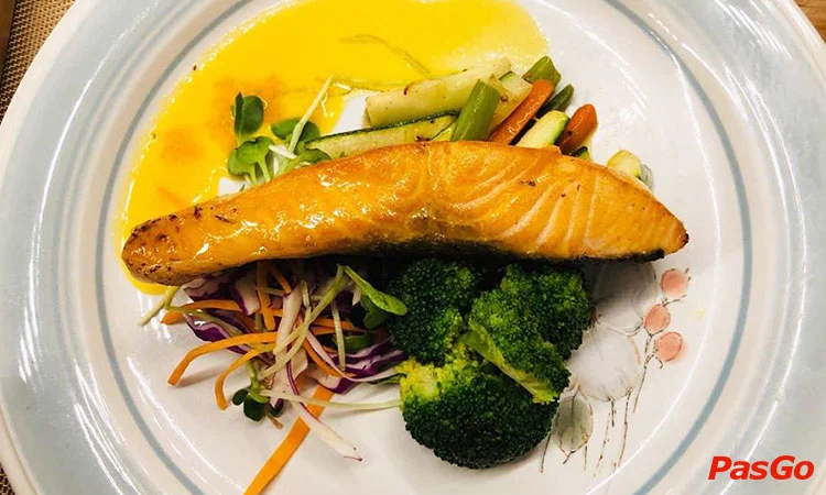 nha-hang-f&b-bistro-duong-dinh-nghe-3