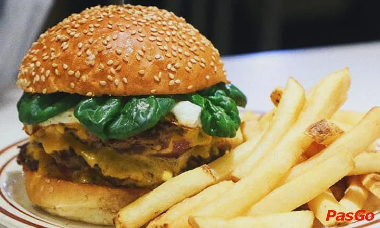 nha-hang-f&b-bistro-duong-dinh-nghe-6