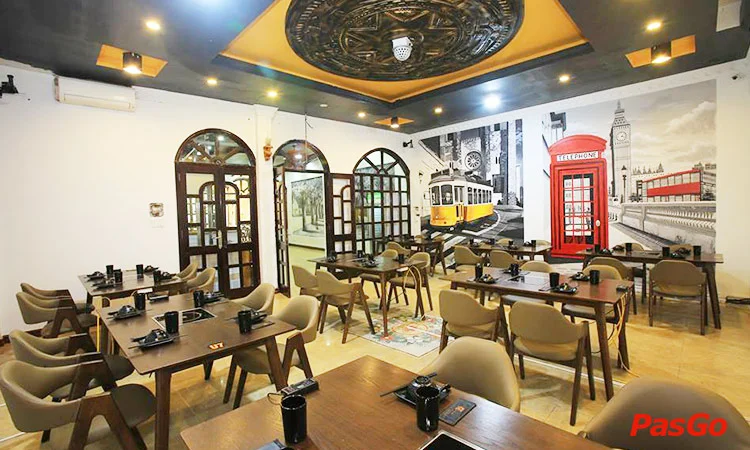 nha-hang-fe-buffet-lau-la-thanh-9