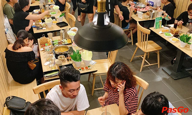 nha-hang-food-house-dai-la-10