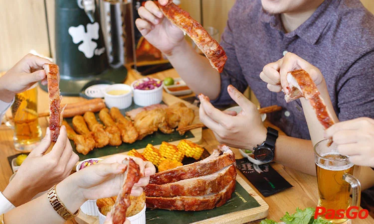 nha-hang-food-house-ho-dac-di-8