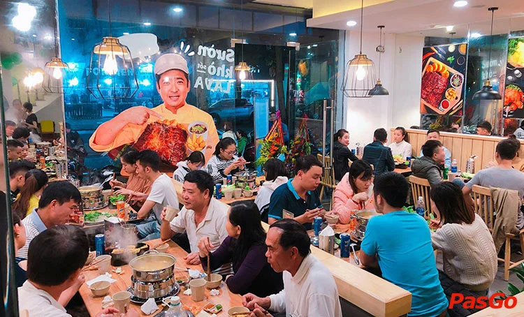 nha-hang-food-house-nguyen-kiem-slide-11