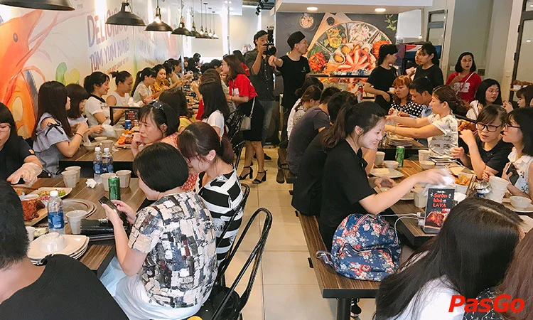 nha-hang-food-house-phan-xich-long-slide-10