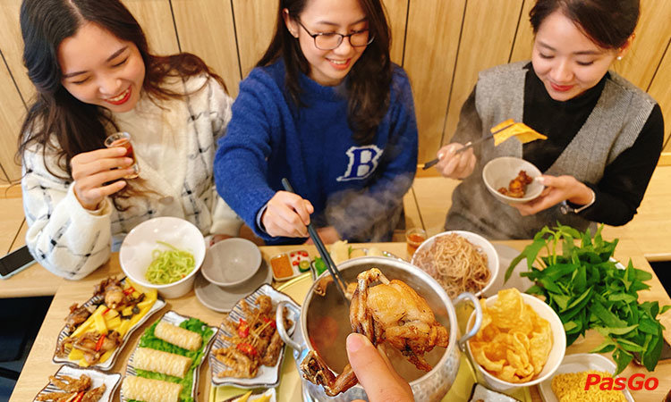 nha-hang-food-house-to-hieu-1