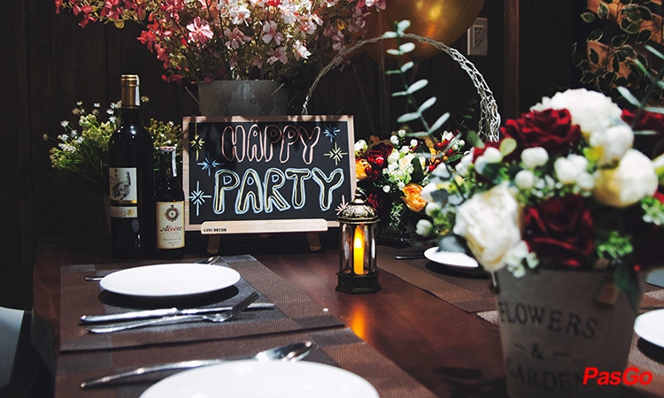 Nhà hàng Funny Beef Nguyễn Văn Luông 11