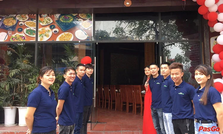 nha-hang-ga-doi-de-nui-nguyen-hoang-12