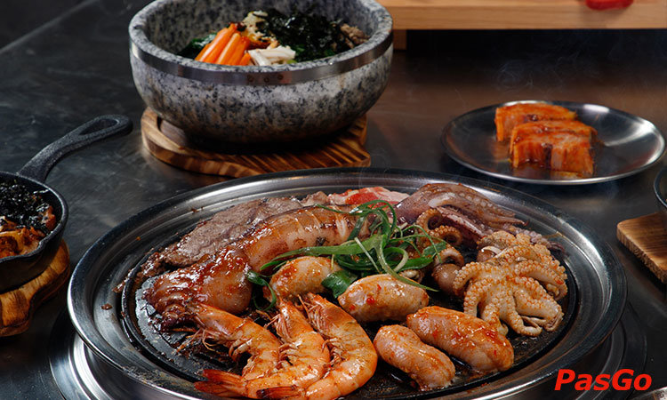 Jin Galbi Trường Chinh Nhà hàng thịt nướng và hải sản Hàn Quốc 8