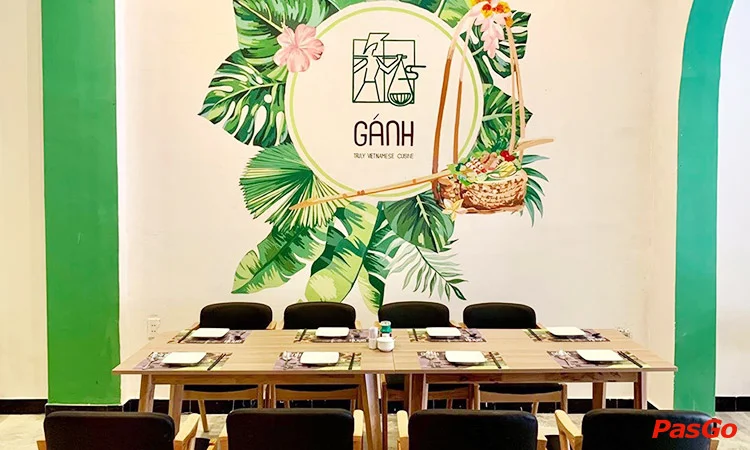 nha-hang-ganh-pham-ngoc-thach-10