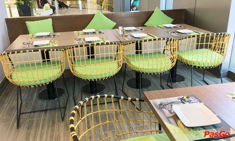 nha-hang-ganh-vinhomes-central-park-10