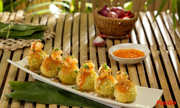 nha-hang-ganh-vinhomes-central-park-8