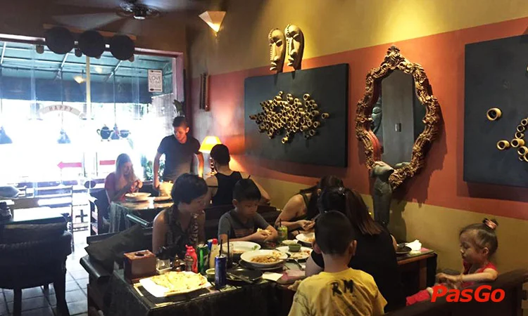 nha-hang-gecko-hang-bong-mon-an-10a