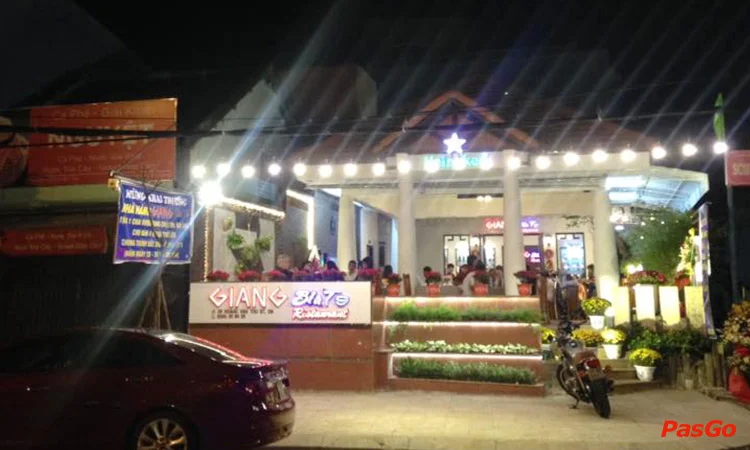 nha-hang-giang-bia-to-hoang-van-thu-9