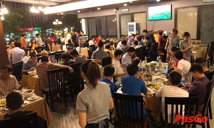 nha-hang-gio-bien-nguyen-van-thoai-10