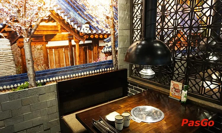 nha-hang-gogi-house-san-bay-tan-son-nhat-5