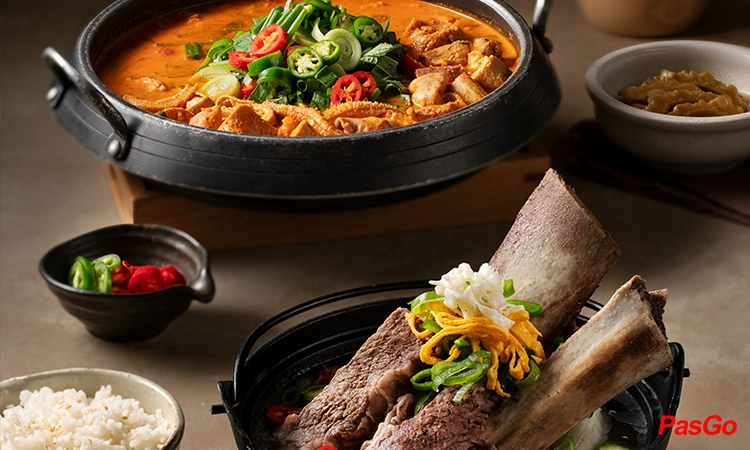 nha-hang-gogi-steak-house-nguyen-khanh-toan-8